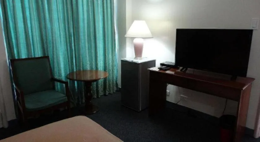 Bed in Adriatico Arms Hotel