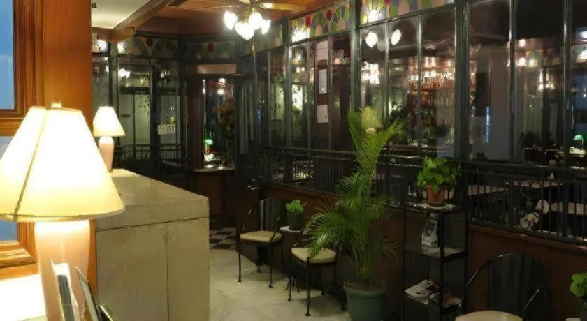 Adriatico Arms Hotel