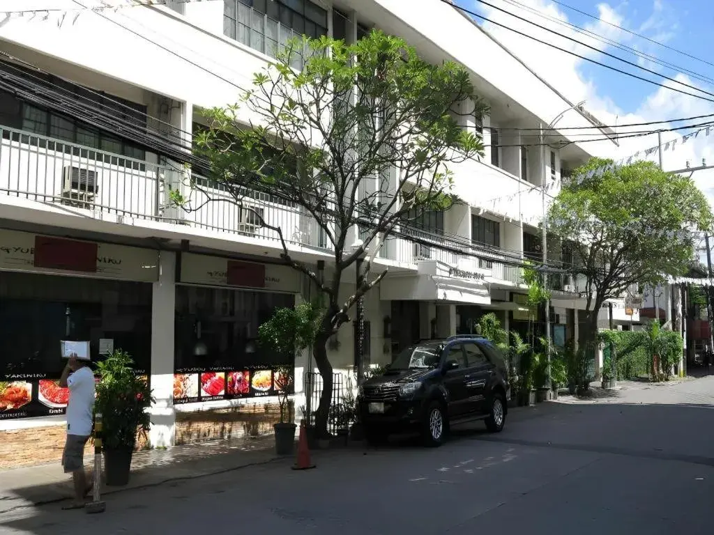 Adriatico Arms Hotel Adriatico Arms Hotel