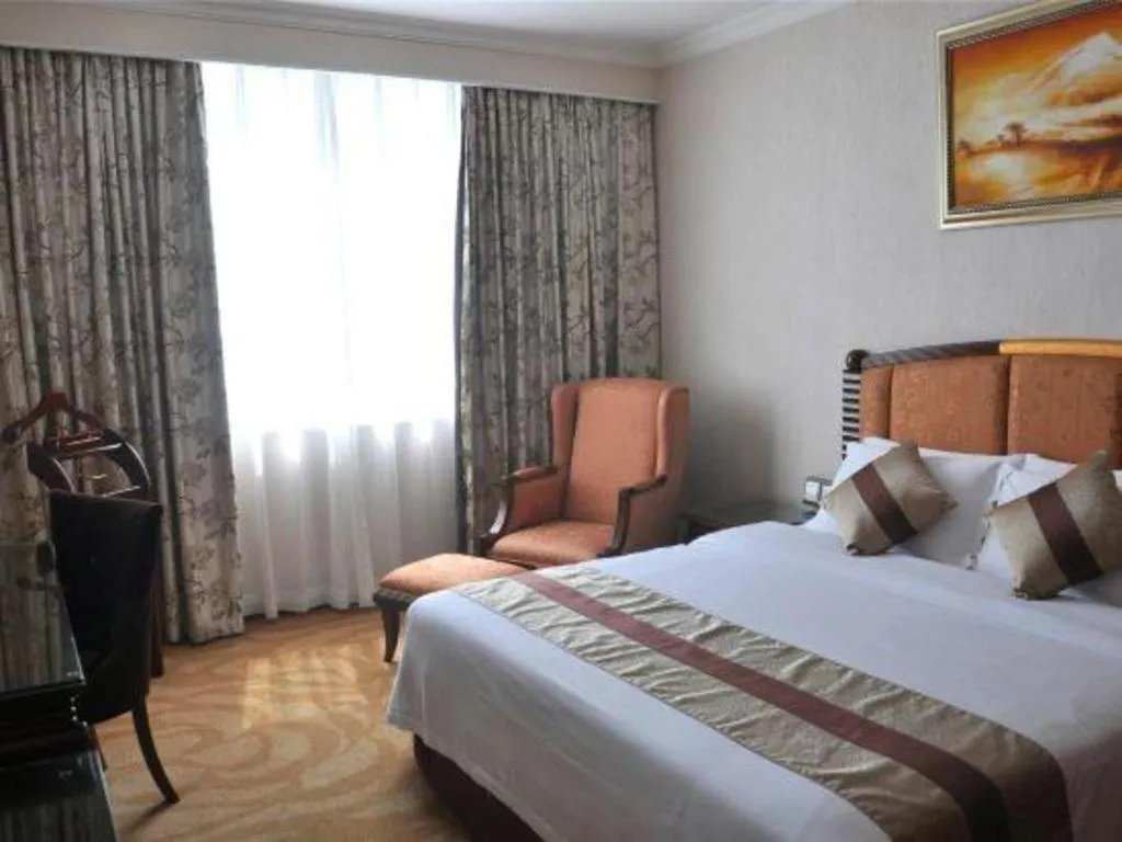Bed in Chongqing Sunshine Continental Grand Hotel