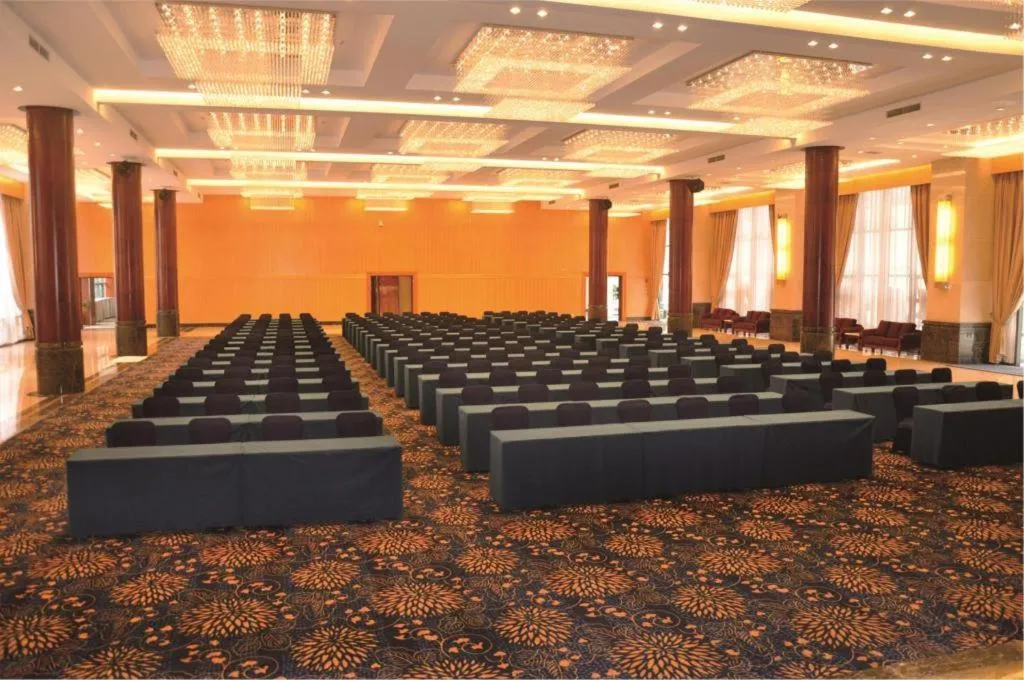 Chongqing Sunshine Continental Grand Hotel