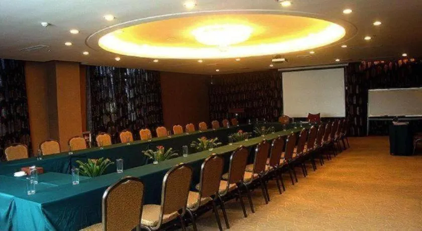 OSOTTO RECREATION HOTEL