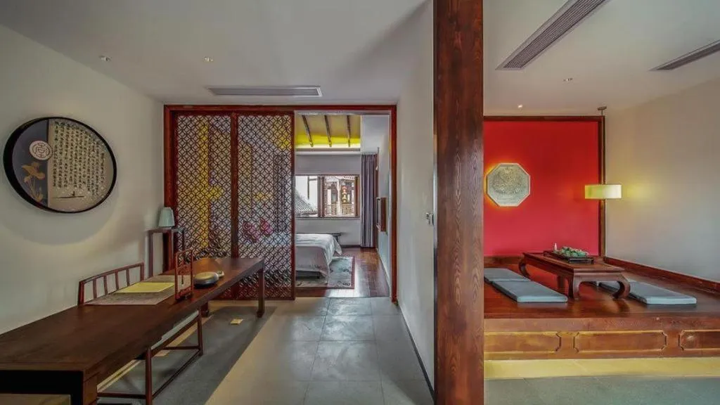 Bed in Grand House Chongqing Dazu Rock Carvings