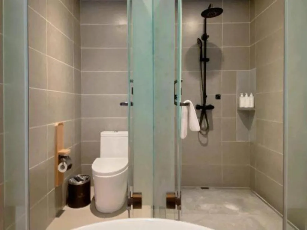 Grand House Chongqing Dazu Rock Carvings