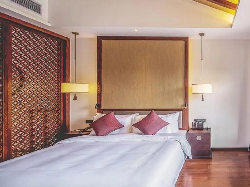 Bed in Grand House Chongqing Dazu Rock Carvings