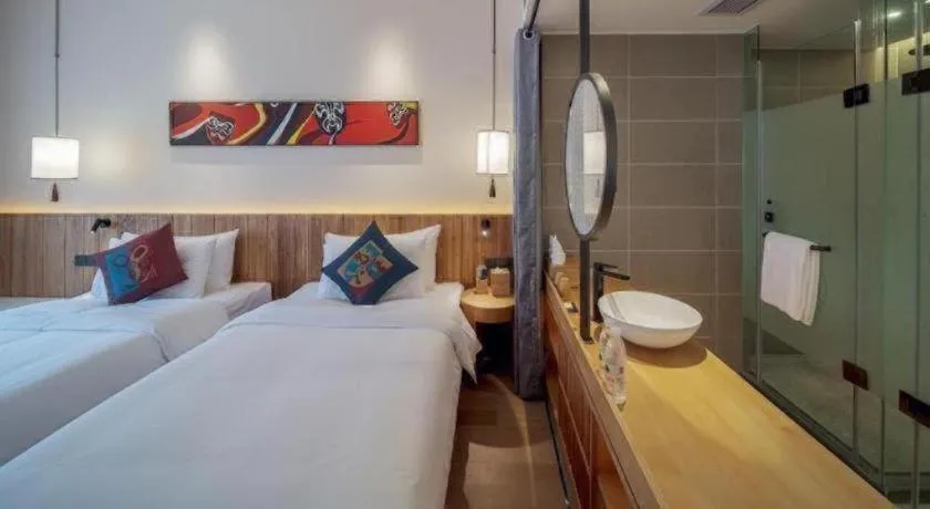 Bed in Grand House Chongqing Dazu Rock Carvings