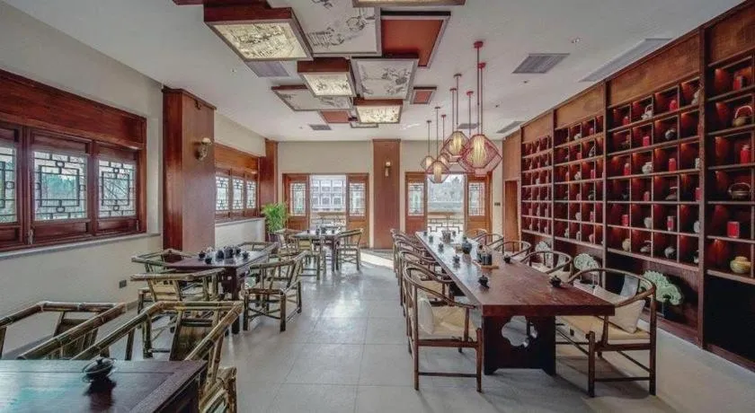 Grand House Chongqing Dazu Rock Carvings