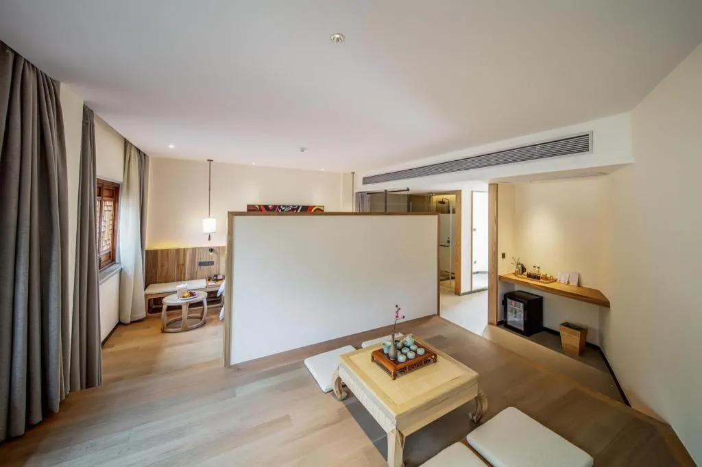 Bed in Grand House Chongqing Dazu Rock Carvings