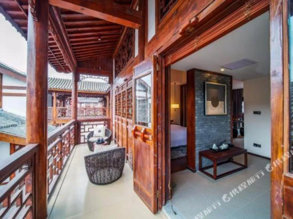 Grand House Chongqing Dazu Rock Carvings