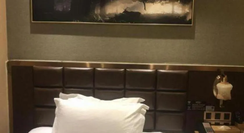 Bed in James Joyce Coffetel·Kaifeng Drum Tower