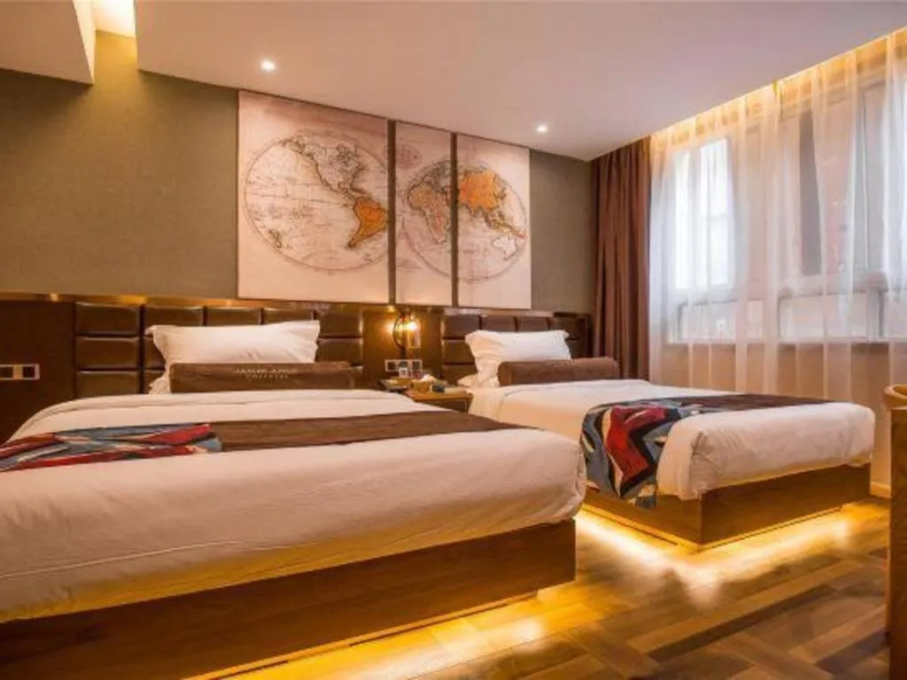 Bed in James Joyce Coffetel·Kaifeng Drum Tower