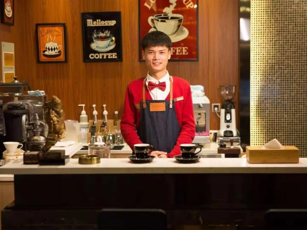 James Joyce Coffetel·Kaifeng Drum Tower