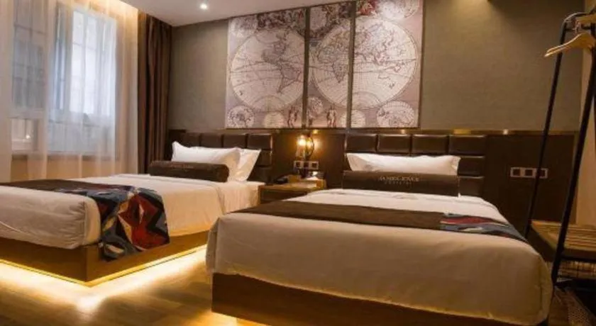 Bed in James Joyce Coffetel·Kaifeng Drum Tower