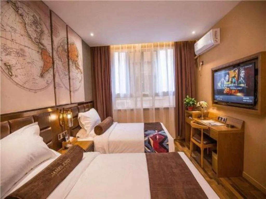 Bed in James Joyce Coffetel·Kaifeng Drum Tower