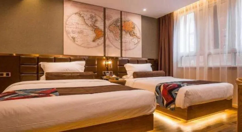 Bed in James Joyce Coffetel·Kaifeng Drum Tower