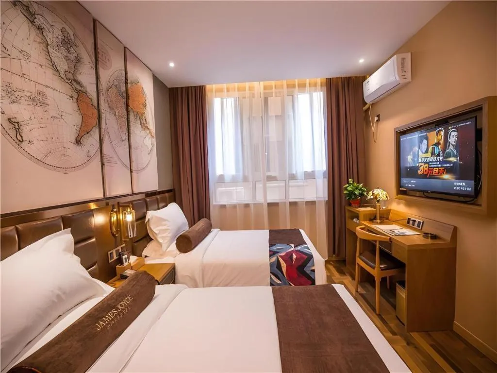 Bed in James Joyce Coffetel·Kaifeng Drum Tower