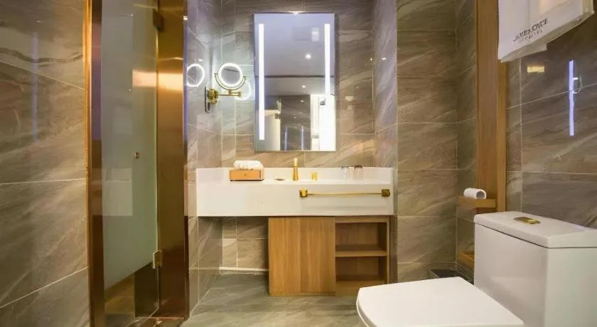 James Joyce Coffetel·Kaifeng Drum Tower