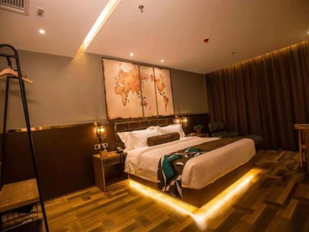 Bed in James Joyce Coffetel·Kaifeng Drum Tower