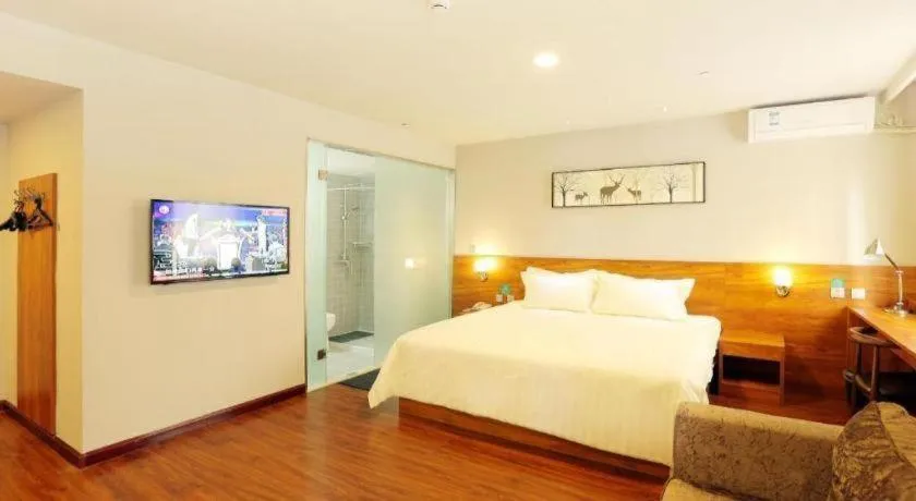 Bed in Jinjiang Inn Style Tianjin Wuqing Traditional Chinese Medical Hospital