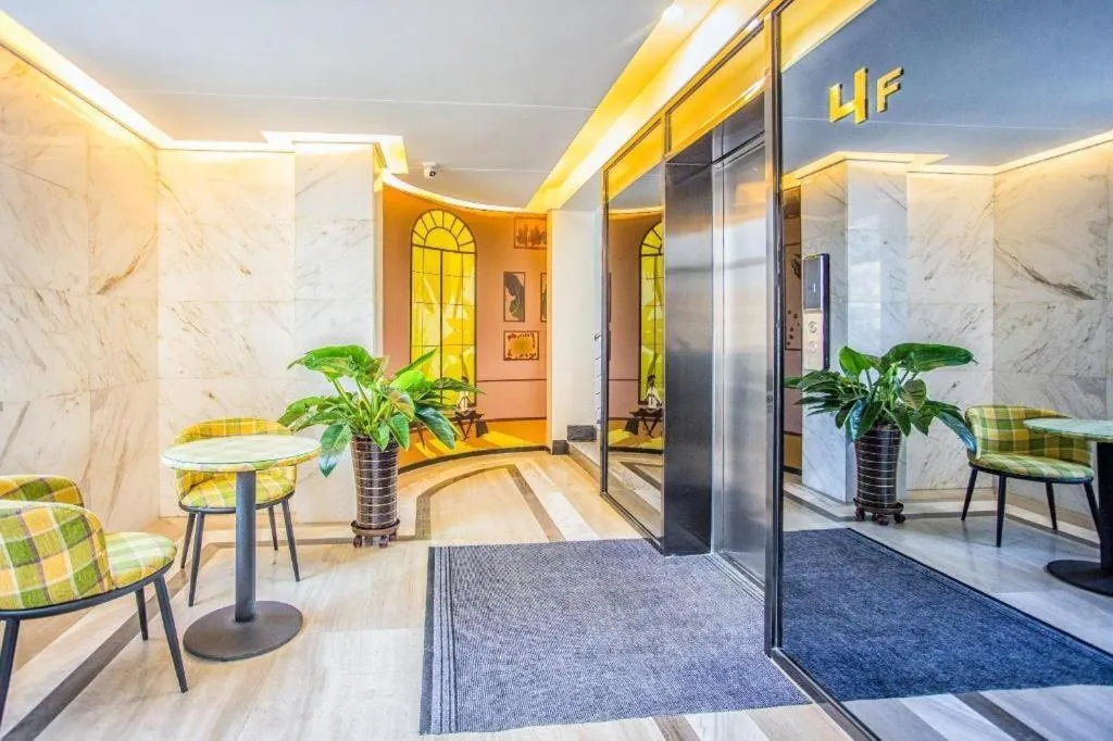 Zmax Hotel·Harbin Bingxue Big World