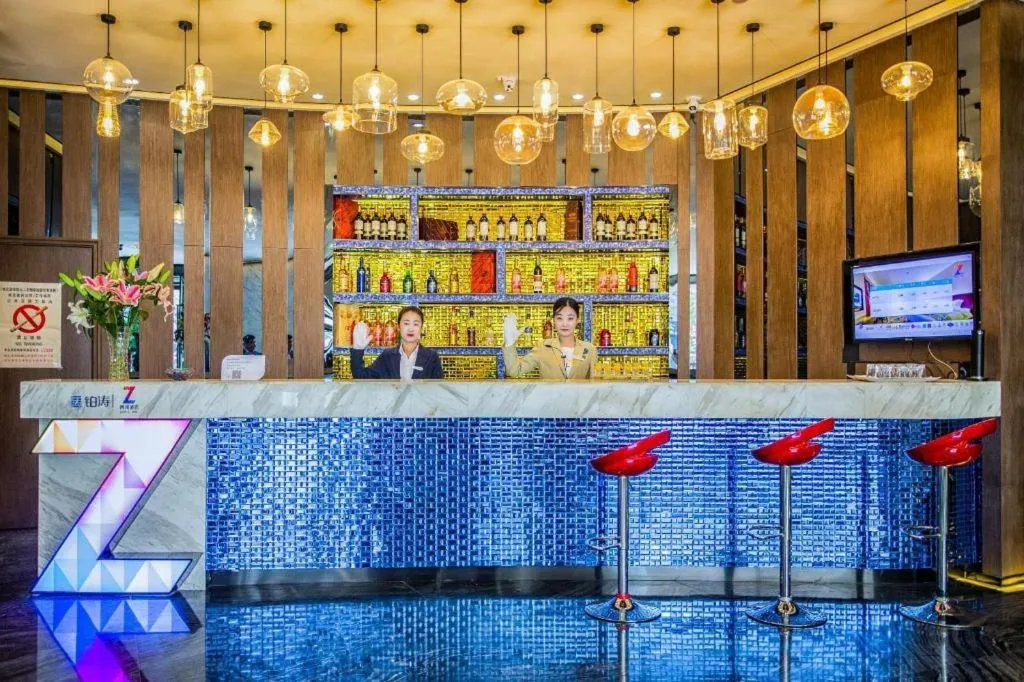 Zmax Hotel·Harbin Bingxue Big World
