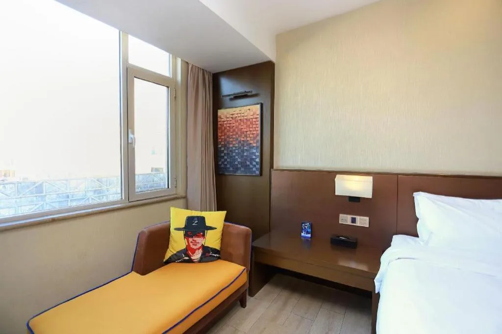 Bed in Zmax Changzhi Bayi Square