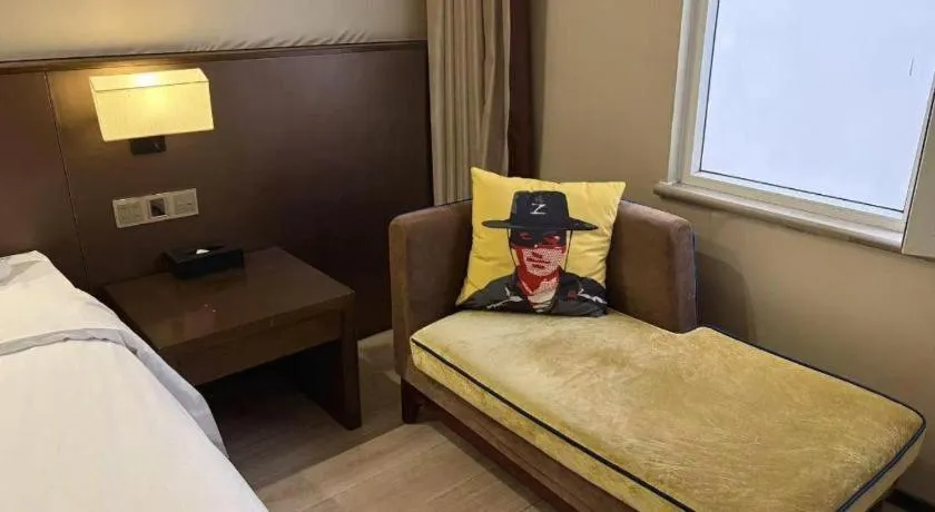 Bed in Zmax Changzhi Bayi Square