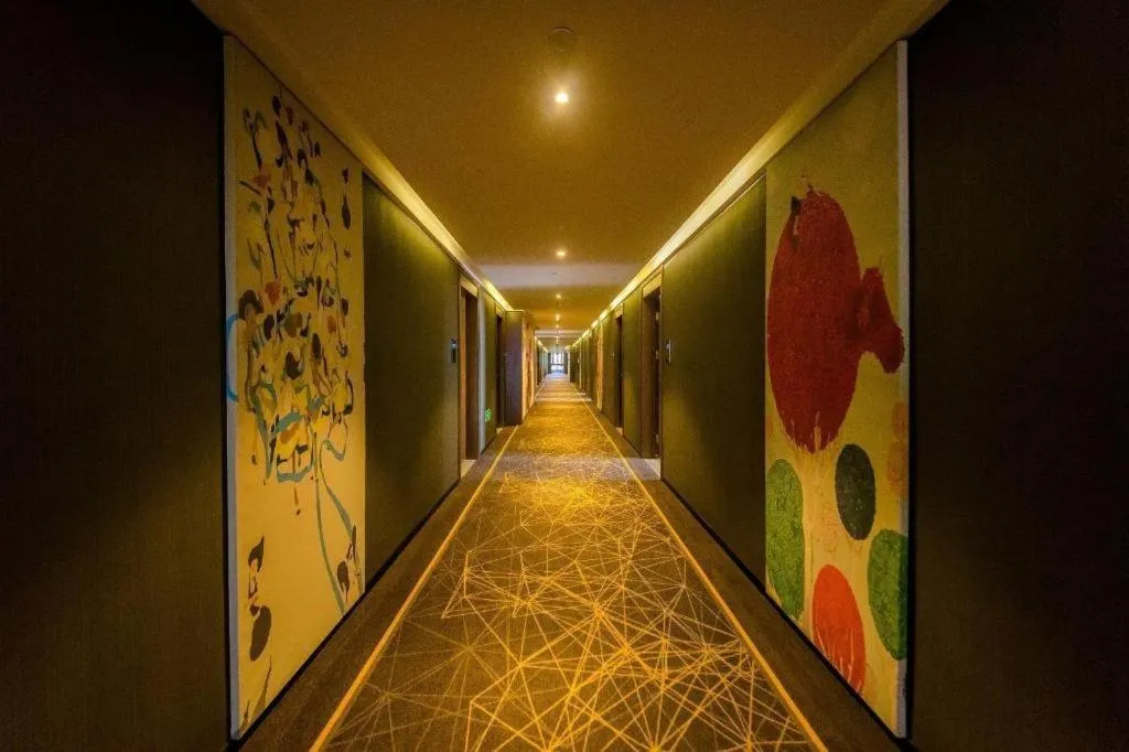 Zmax Changzhi Bayi Square