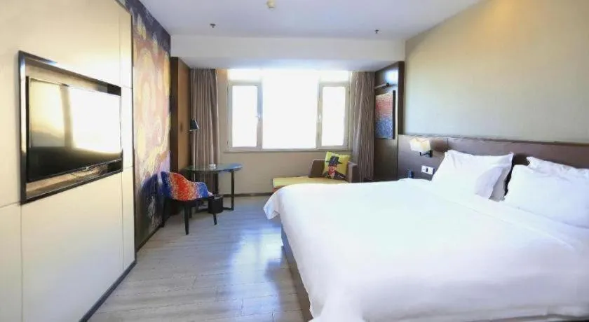 Bed in Zmax Changzhi Bayi Square