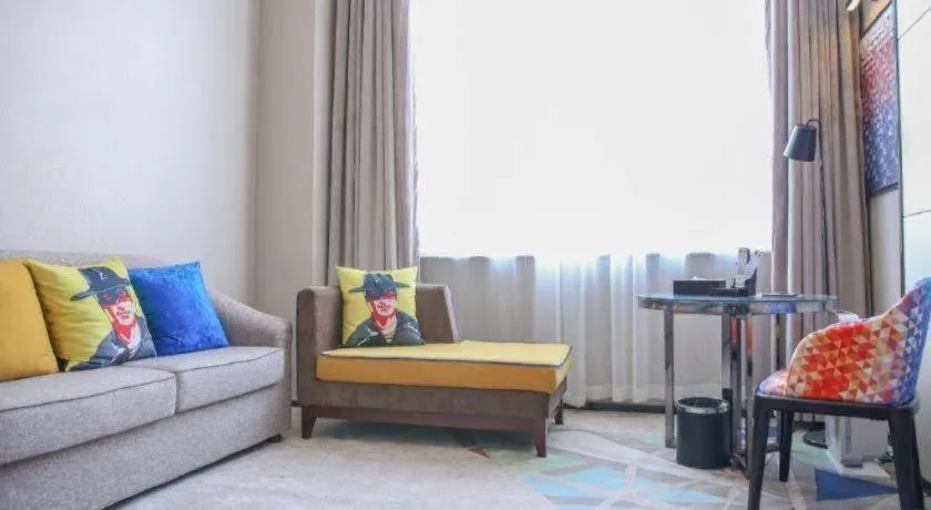 Zmax Changzhi Bayi Square