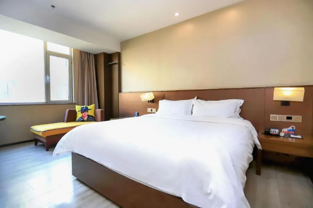 Bed in Zmax Changzhi Bayi Square