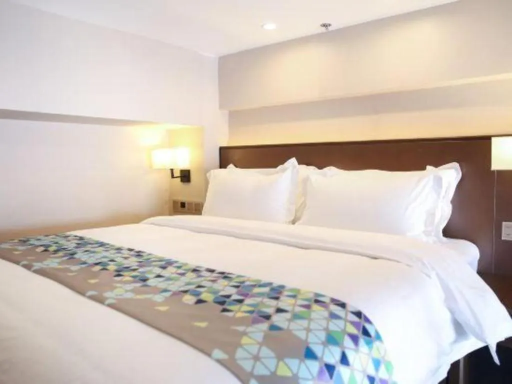 Bed in Zmax Changzhi Bayi Square