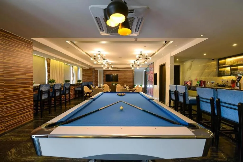 Zmax Changzhi Bayi Square