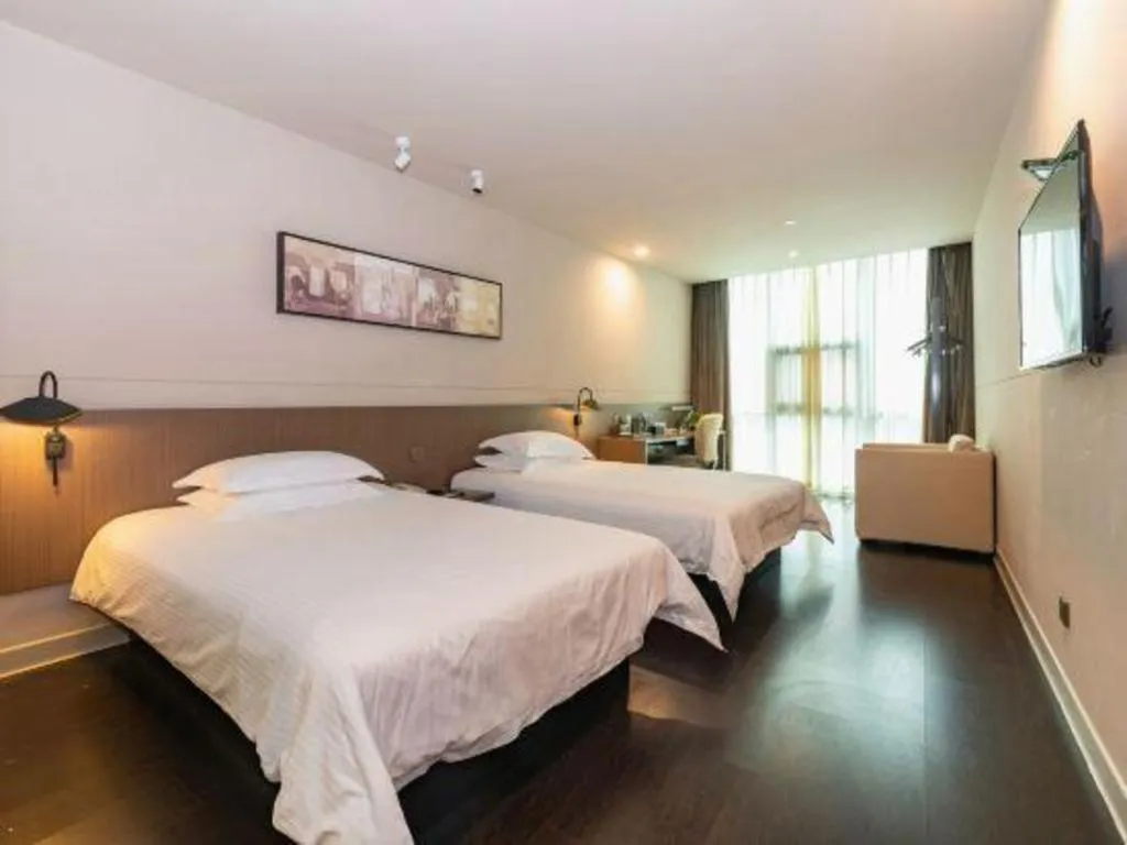 Bed in Jinjiang Inn Select Yancheng Oufeng Hua Street Julong Lake