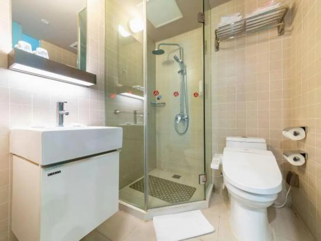 Jinjiang Inn Select Yancheng Oufeng Hua Street Julong Lake