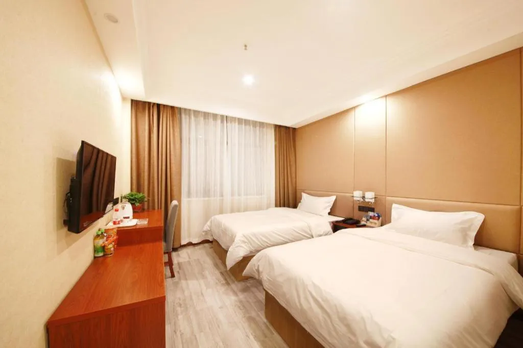 Bed in PAI Hotels·Guide Road Municipal Government