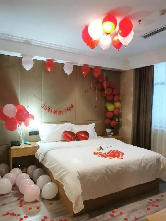 Bed in PAI Hotels·Guide Road Municipal Government