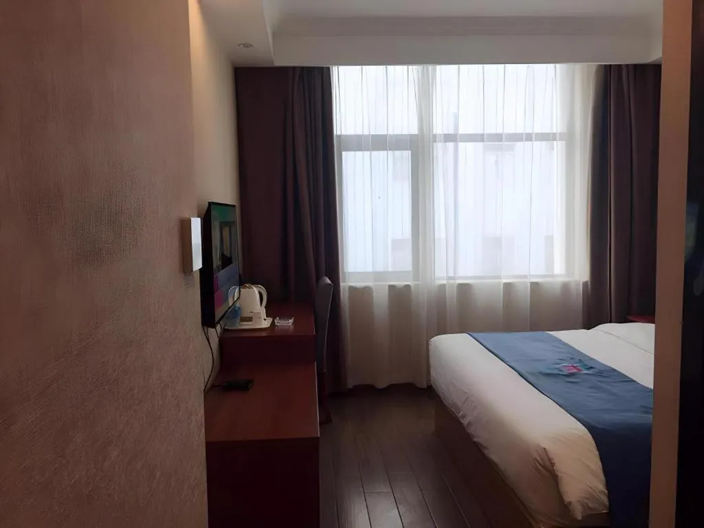 Bed in PAI Hotels·Guide Road Municipal Government