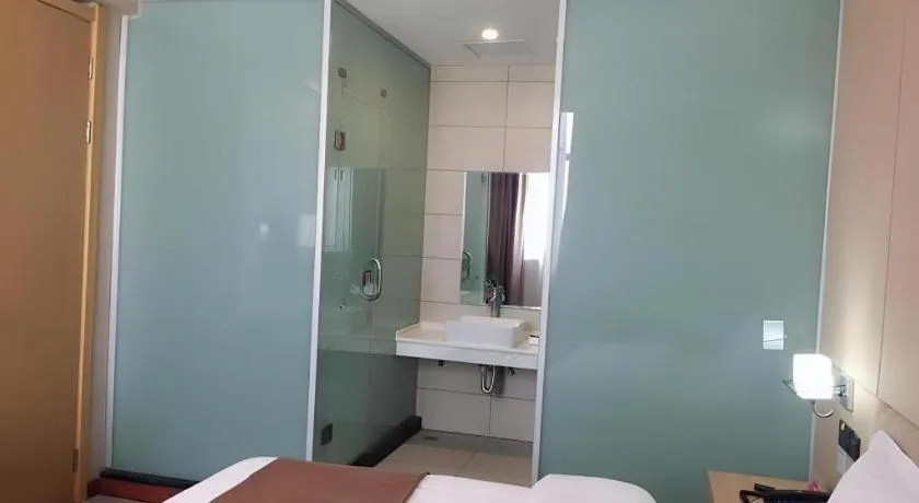 PAI Hotels·Guide Road Municipal Government