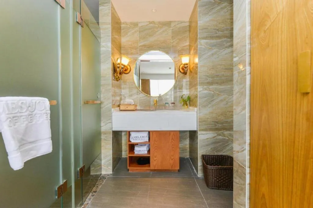 James Joyce Coffetel·Shanghai New International Expo Cente