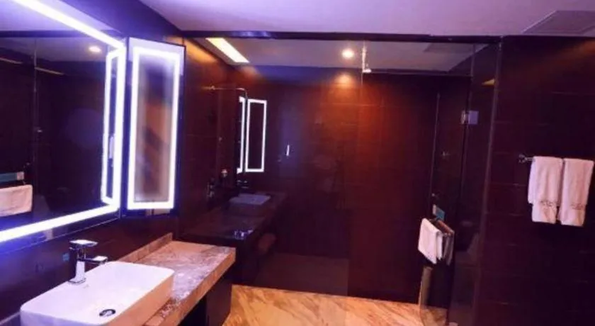 Xana Hotelle·Xining Dashizi Central Square