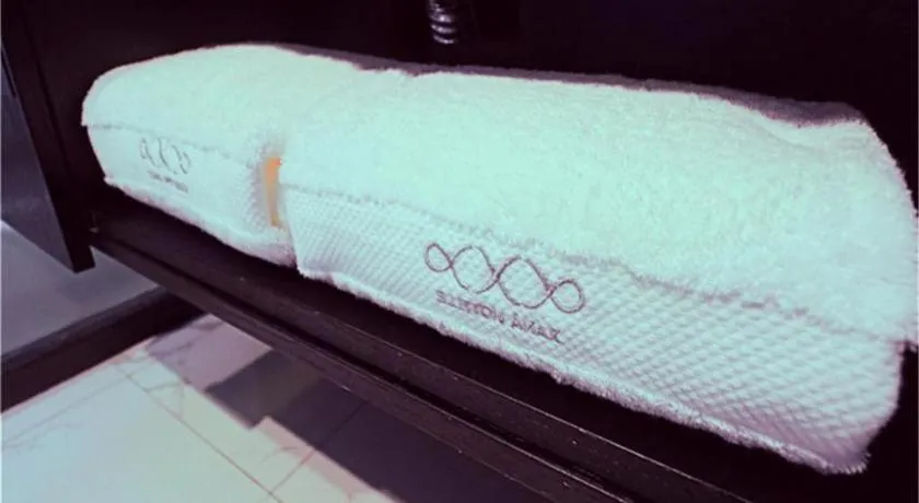 Xana Hotelle·Xining Dashizi Central Square