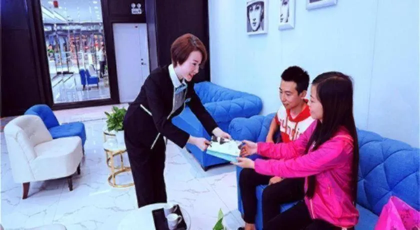 Xana Hotelle·Xining Dashizi Central Square