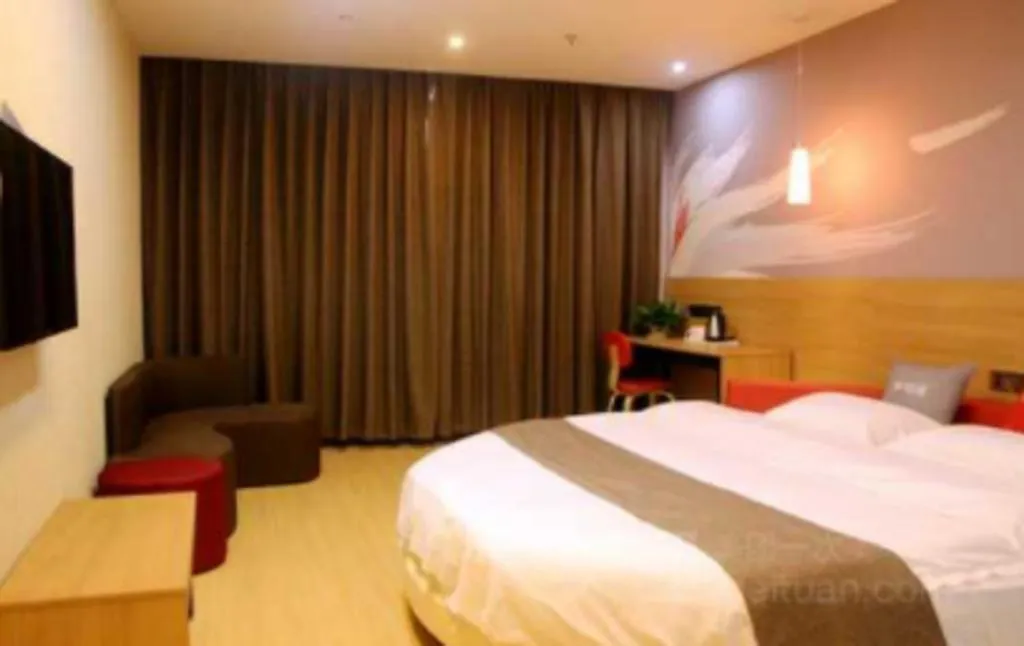 Bed in Thank Inn Plus Hotel Shandong Zhucheng Renmin Road