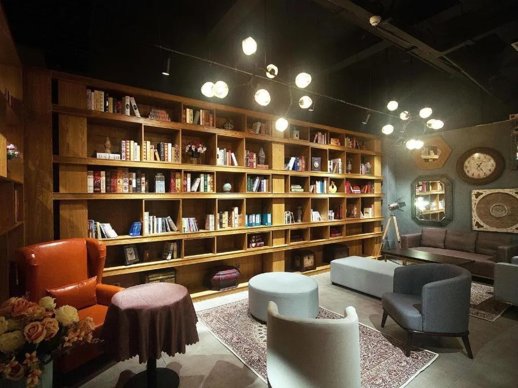 James Joyce Coffetel·Hengyang Jiefang Road Xianfeng Dock