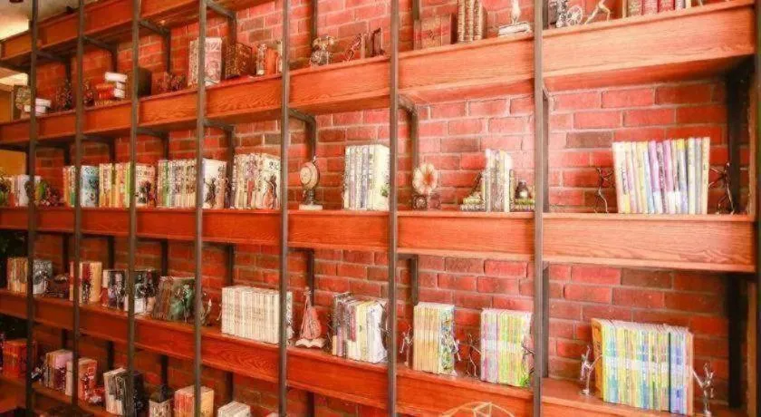 James Joyce Coffetel Harbin Railway Station Songlei Yuanda Pedestrian Street