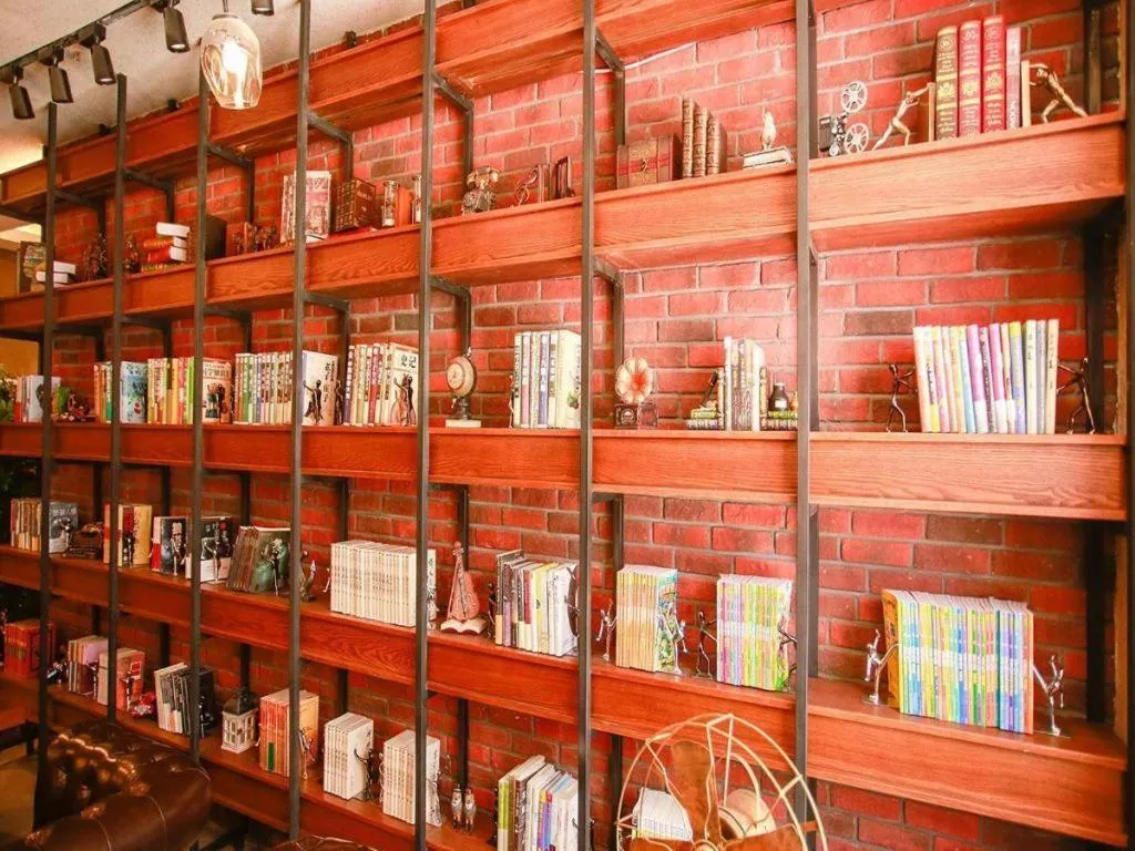 James Joyce Coffetel Harbin Railway Station Songlei Yuanda Pedestrian Street