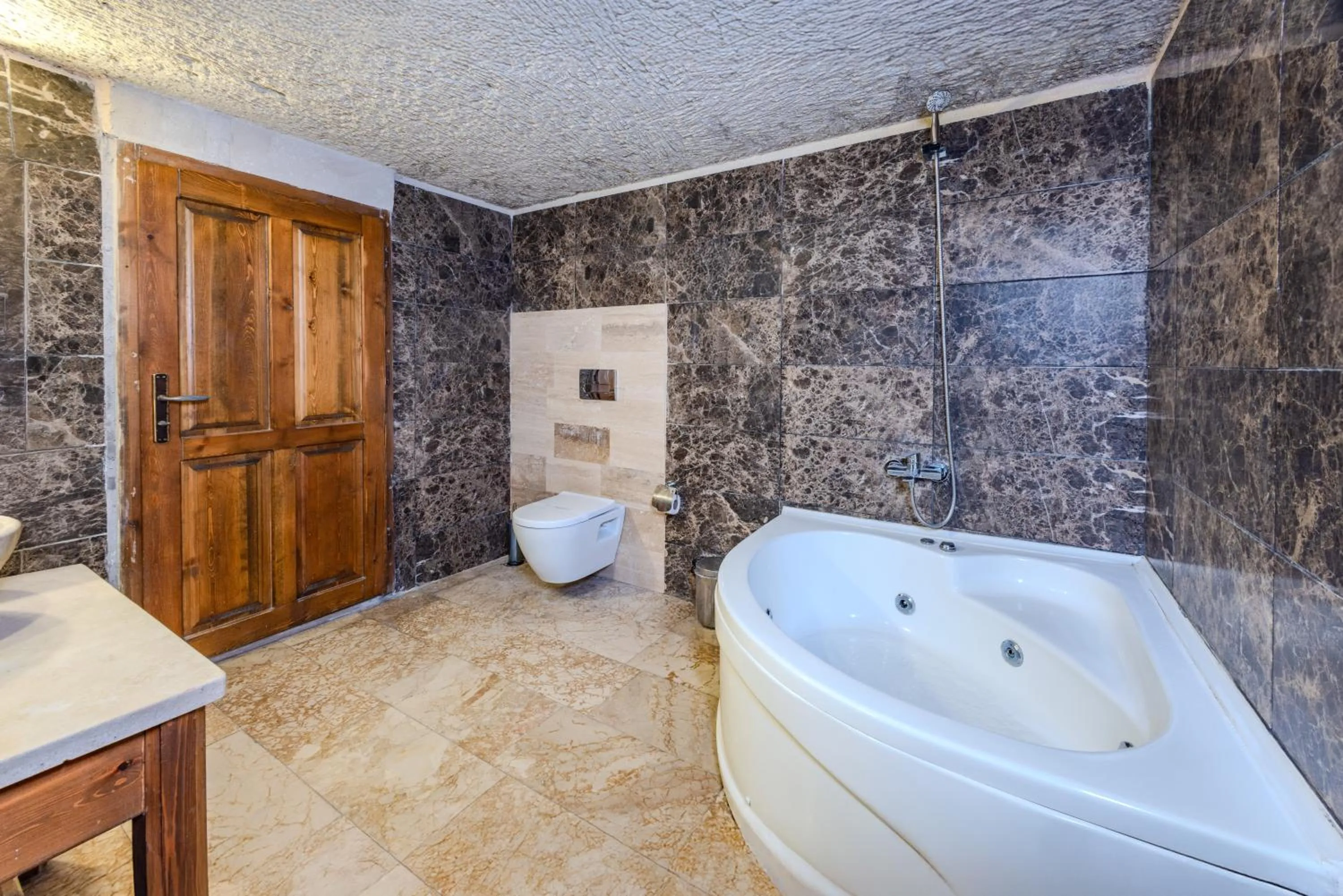 Toilet in Onur Cave Cappadocia