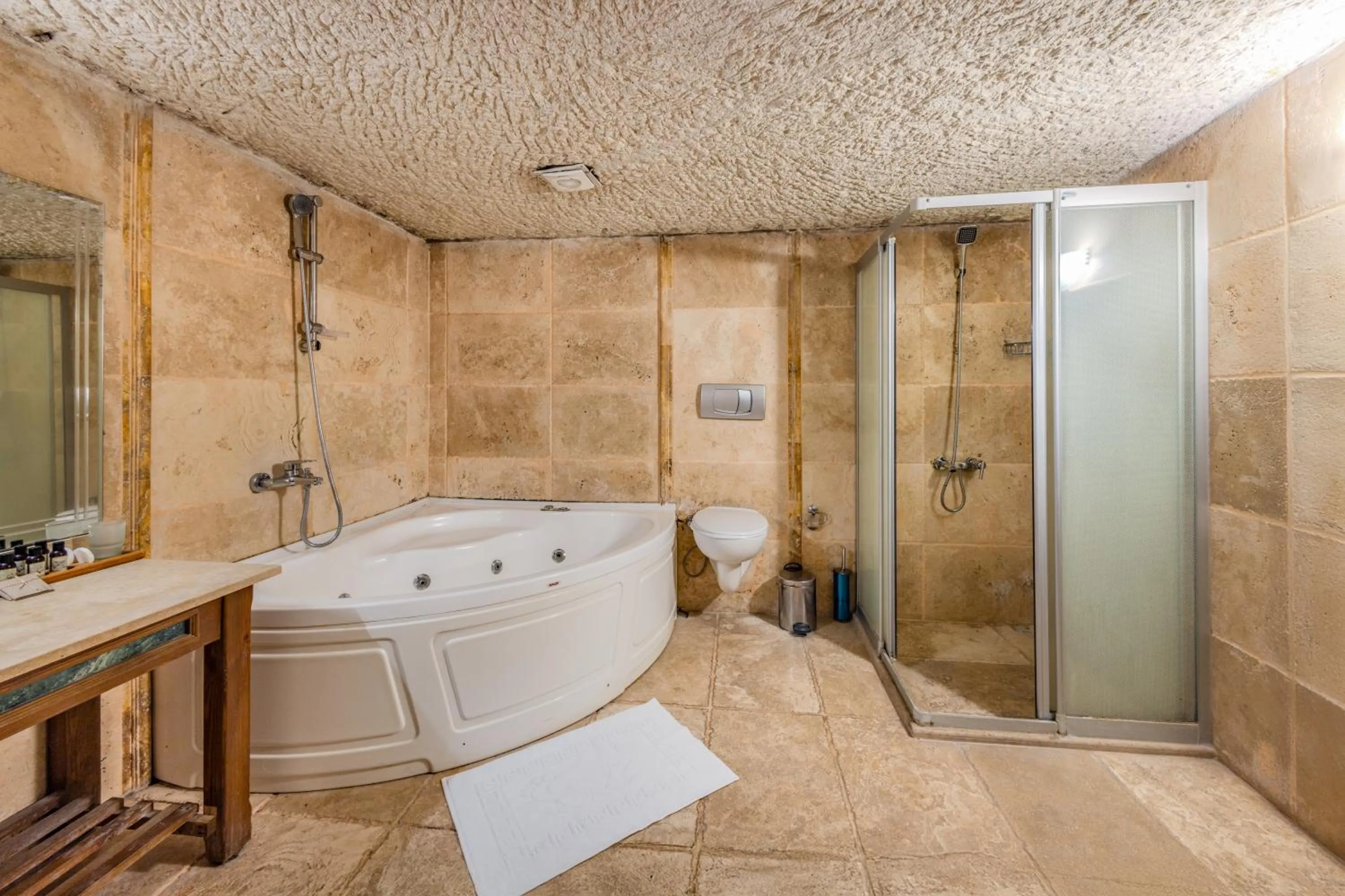 Shower in Onur Cave Cappadocia