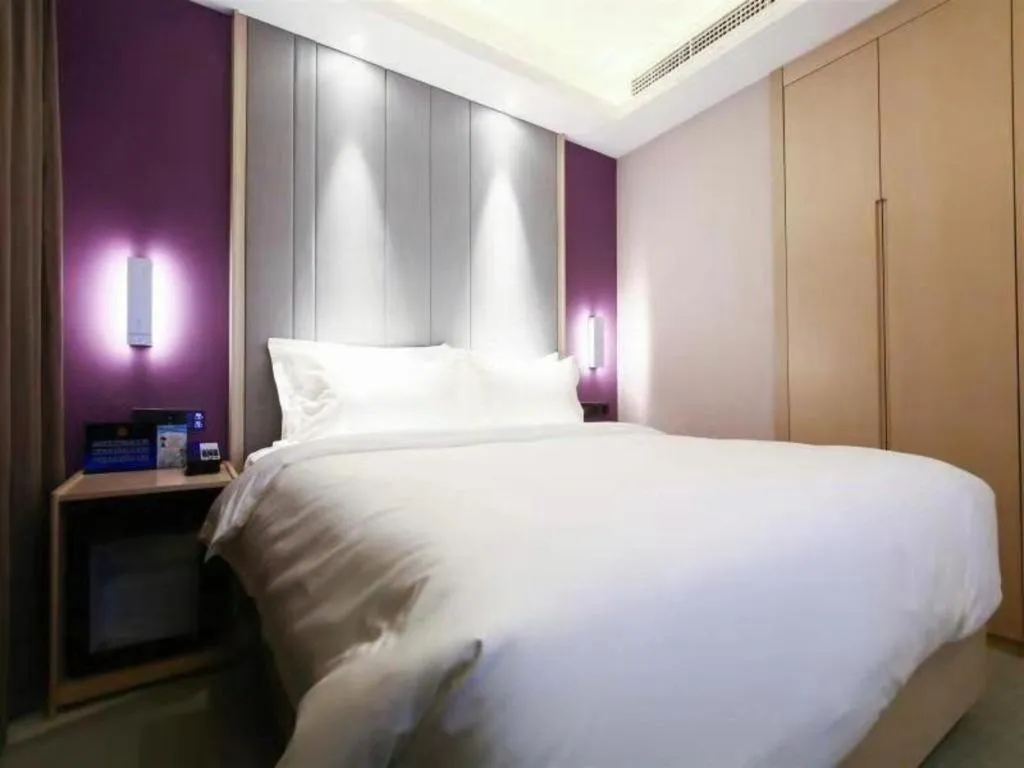 Bed in Lavande Hotel Beijing Daxing Airport Qingyuan Road Metro Station Joy City